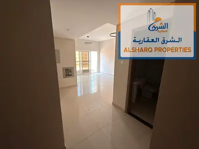 First occupancy - Modern finishes - Suitable for employees - Master bedroom - Prime location - Direct Dubai exit