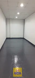 MINIMALIST AND RELIABLE STORAGE SPACE IN A PRIME INDUSTRIAL LOCATION FOR EASY STORAGE AND LOGISTICS