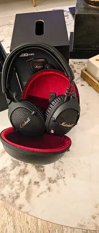 Marshall Monitor 3 Wireless Over-Ear Headphones - Good Condition