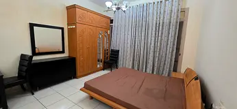 EXTRA LARGE SIZE HALL ROOM FOR COUPLE