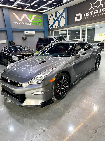 Nissan GT-R Premium 2024 - American Specs - Pristine Condition