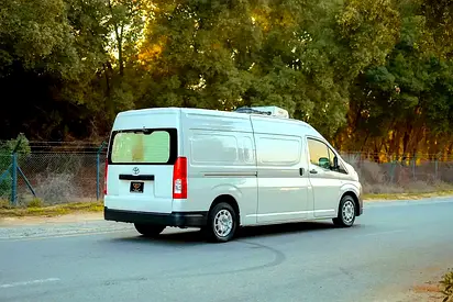 2020 Toyota HIACE 照片 3