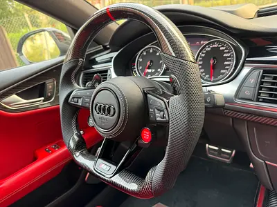 2015 AUDI RS7 — фото 13