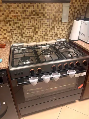 Toshiba New Model 5 burner Gas Cooking Stove 90x60cm