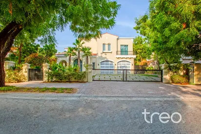 Turnkey | Exquisite | Huge Master | View today