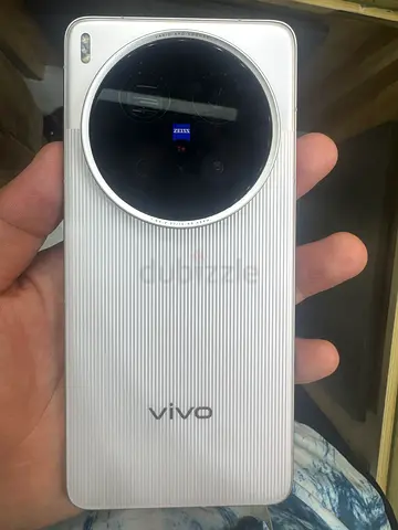 Vivo X200 Ultra