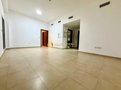 Spacious 1BR | Big Balcony | Close kitchen
