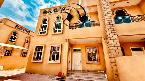 5 BR AVAILABLE WITH ALL MASTER BED , ALL AMENITIES AVAILABLE