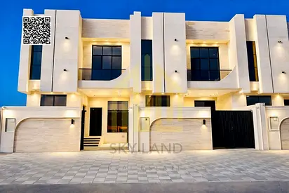 Townhouse - Good location - Fees included - 3 floors - Excellent price