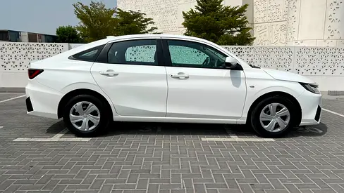 2023 Toyota YARIS 照片 8