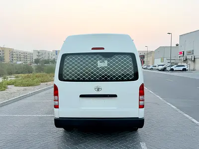 2015 Toyota HIACE 照片 8