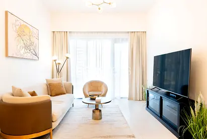 Fully Furnished | Great location | Skyline View