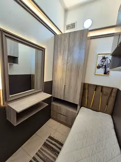 Brand New for Executives Ready to Move in