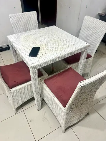 Outdoor  Table with four Chair