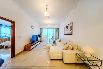 1BD in Ocean Heights, Dubai Marina for 4 Guests