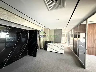 3,984 Sqft | Sea View | 4 Parking | 2 Min Metro