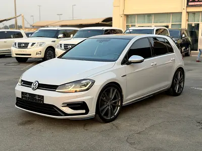 صورة 13 لـ 2018 Volkswagen GOLF R