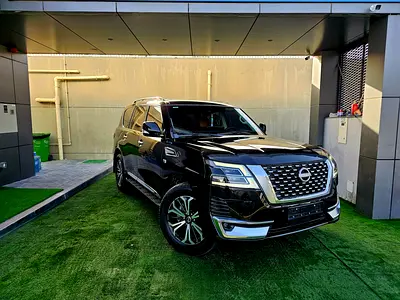 NISSAN PATROL / GCC LOW MILEAGE /  POWERFUL V8 LUXURY SUV