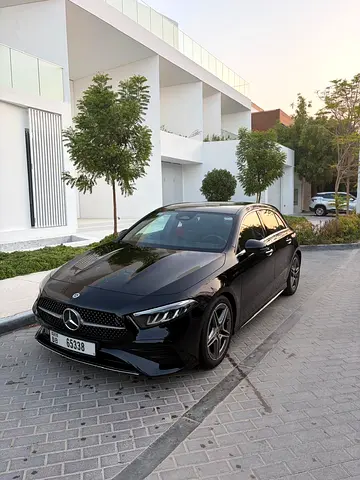 Selling Mercedes-Benz A200 2023 (Night Black) in excellent condition.