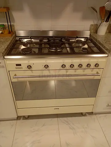 SMEG top gas oven electric 90 cm for sale