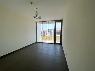 Near Safa Park | Next Major Schools | Easy Access to SZR
