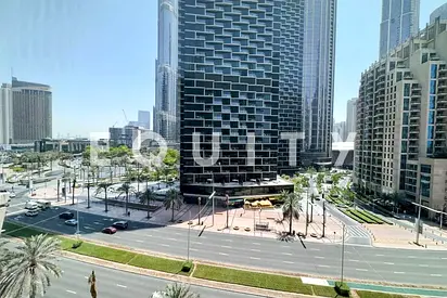 Burj View | Large layout | Vacant on Transfer