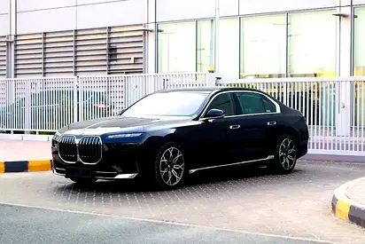 BMW 7 Series 735 2025 GCC specs