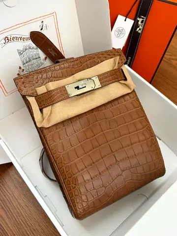 Hermes Kelly Depeches style document holder