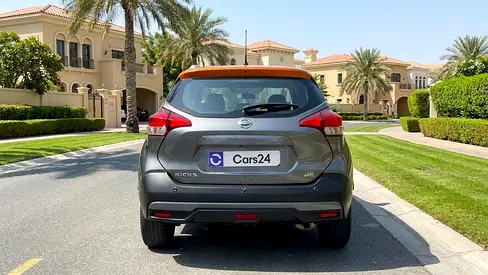 2020 Nissan KICKS photo 4