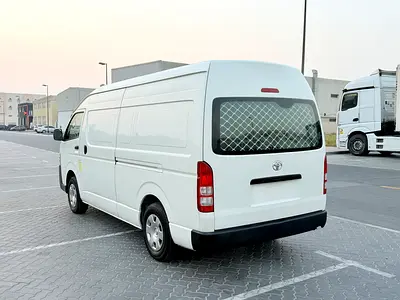 2015 Toyota HIACE 照片 6