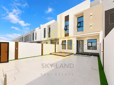 Townhouse - Good location - Fees included - 3 floors - Excellent price