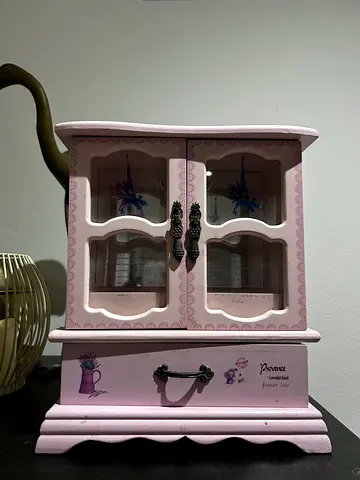 Jewelry box - closet