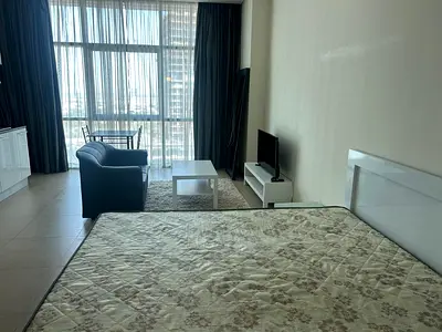 Vacant ,Furnished ready to Move Studio opp Metro