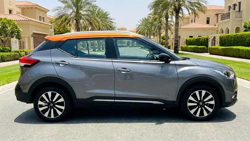 2020 Nissan KICKS photo 5