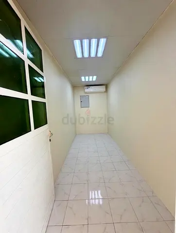 SMALL ROOM ATT BATHROOM WITH COMMON KITCHEN FAMILY VILLA WITH FREE PARKING AND FREE WIFI FREE D