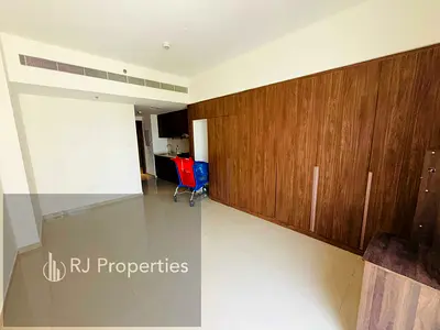 LUXURY STUDIO WITH WARDROBE GYM POOL PARKING JUST 34K