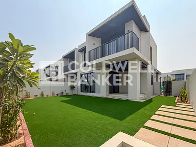 Key in Hand | Close to Pool | Multiple Options