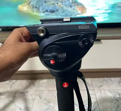 Manfrotto Video Fluid Head with Monopod - Good Condition