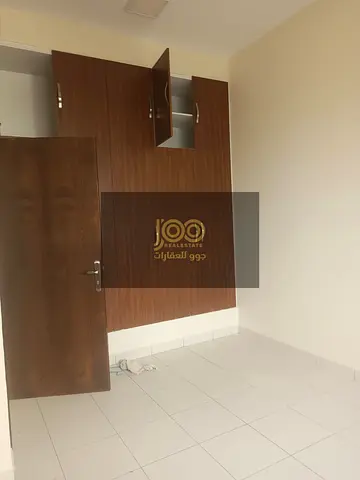 2-Bedroom Apartment for Annual Rent in Al Maqta – Families Only