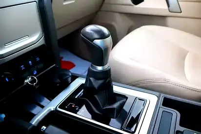 صورة 13 لـ 2022 Toyota PRADO