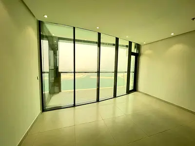 Prime location spacious apartment maintenance pool and gym free parking free close to Dubai