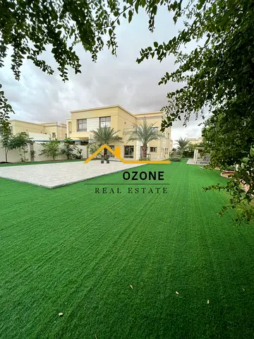 Hot Offer Spacious 5Bedrooms With Maidroom And Garden For Sale