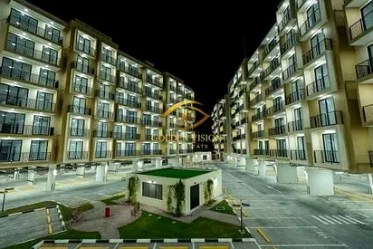 Prime Investment Opportunity | High-Floor 1BR in Marina Residences | Rented