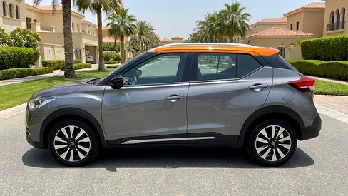 2020 Nissan KICKS photo 3