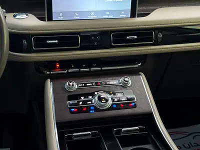 2021 Lincoln AVIATOR 照片 19