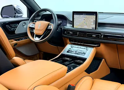 صورة 11 لـ 2021 Lincoln AVIATOR