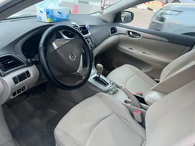 2020 Nissan SENTRA — миниатюра 6