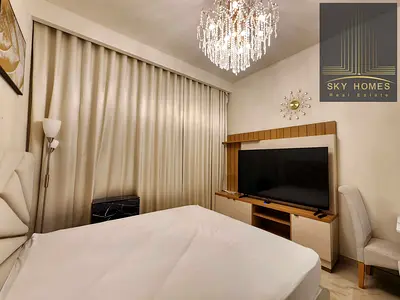 Fully upgraded Fully Furnished Studio Apartment