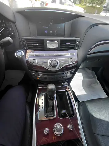 2018 Infiniti Q70 照片 4