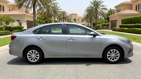 صورة 5 لـ 2023 KIA CERATO